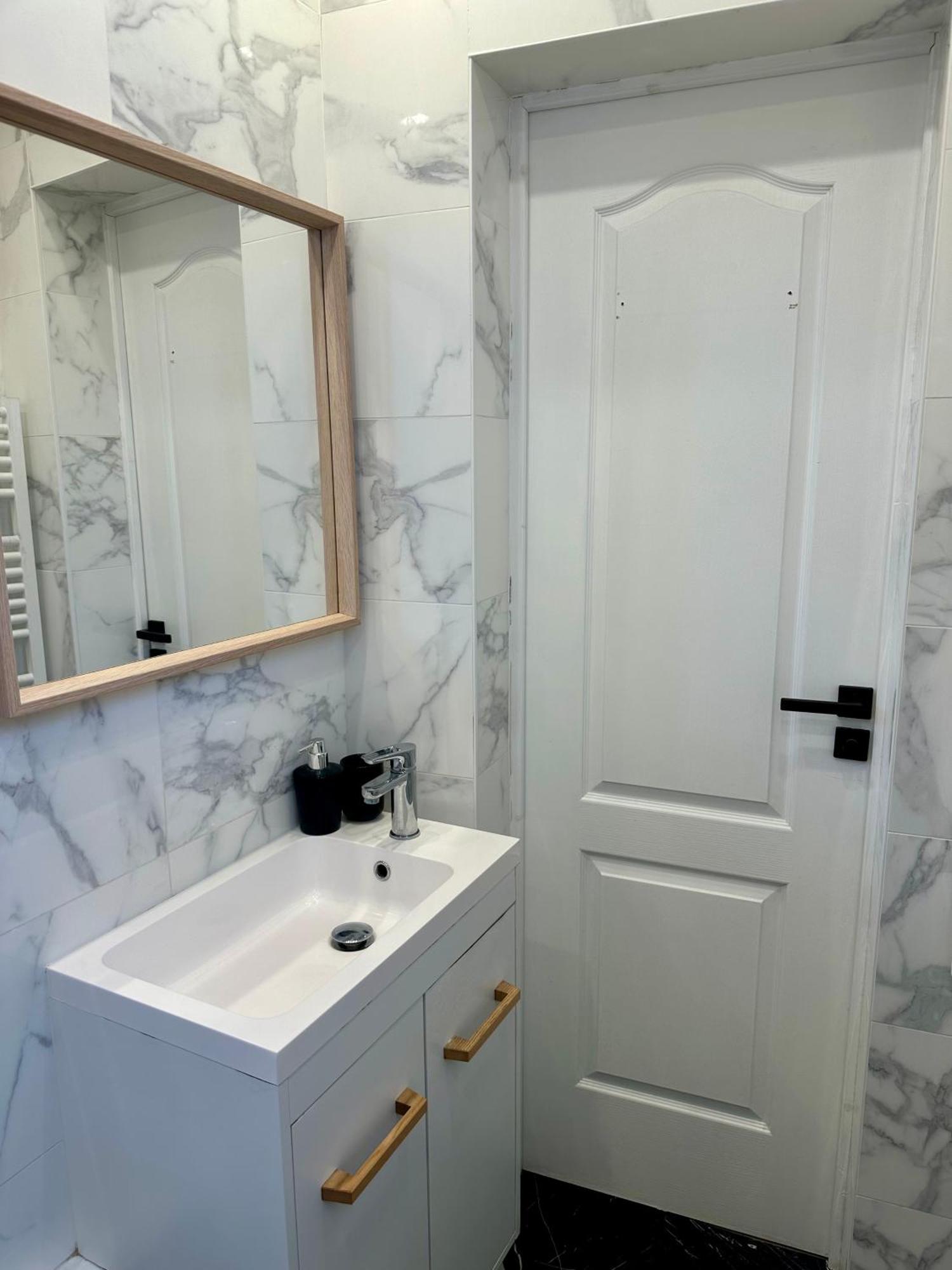 Moderne Et Lumineux Apartment Asnieres-sur-Seine Ngoại thất bức ảnh